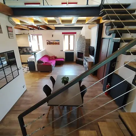 Loft Americano In Apartment