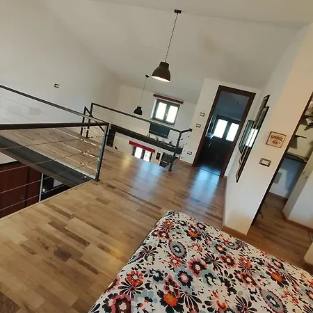 Apartment Loft Americano In Aprilia